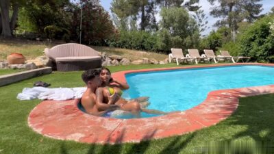Yasmina Khan Sextape Teases Brady Bud In Steamy Poolside Sex Porn Video